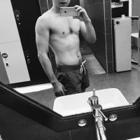 /photo/583449/ME --/27ca65eb-3a46-4058-9e14-905f345_1_1_small.jpg